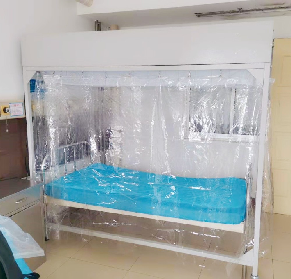 守護脆弱生命！江蘇某醫(yī)院十余臺層流床今日安裝完畢，為患者筑牢感染防護屏障